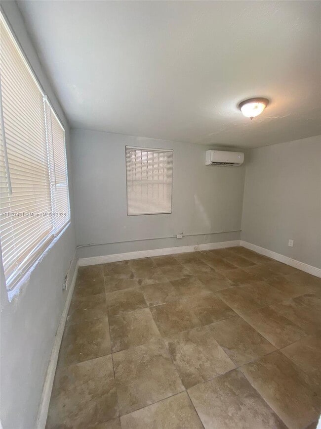 Building Photo - 1361 NE 110th Terrace