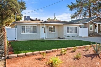 Building Photo - 1318 Malachite Ave