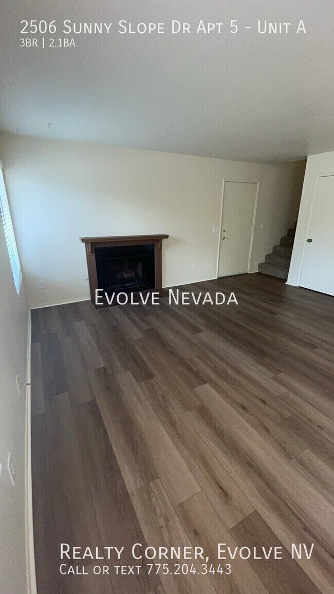 Foto del edificio - 2506 Sunny Slope Dr