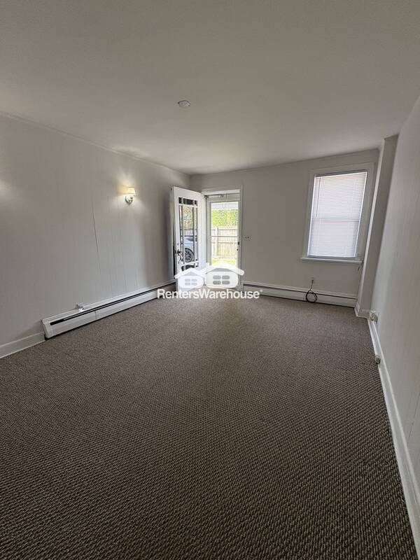 Foto del edificio - 8627 1/2 Quentin Avenue