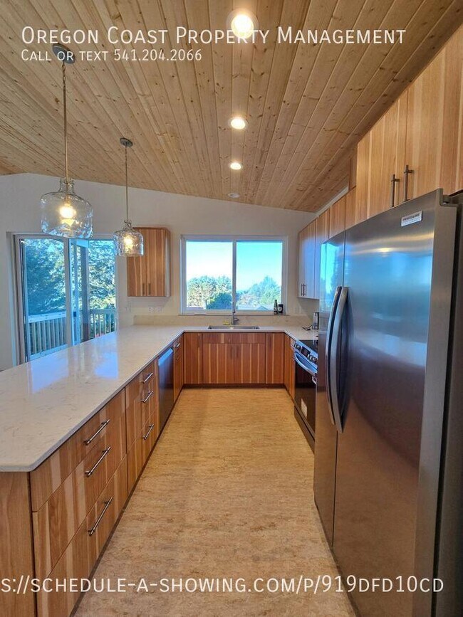 Foto del edificio - 471 Overlook Dr