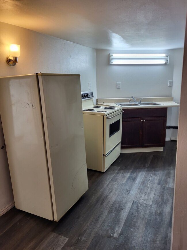 Foto del edificio - 305-305 W 11th St