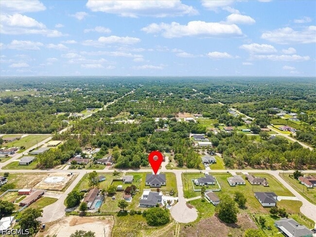 Foto del edificio - 3860 Kitty Hawk Dr