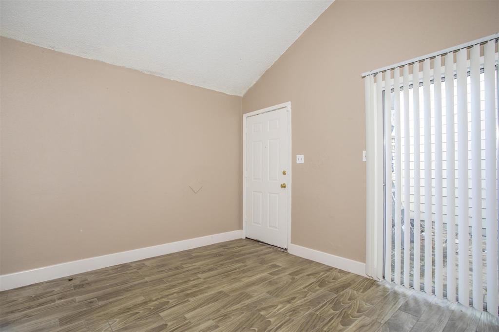 Foto principal - 7146 S Dairy Ashford Rd