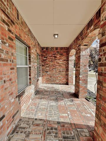 Building Photo - 4003 Greenwood Way