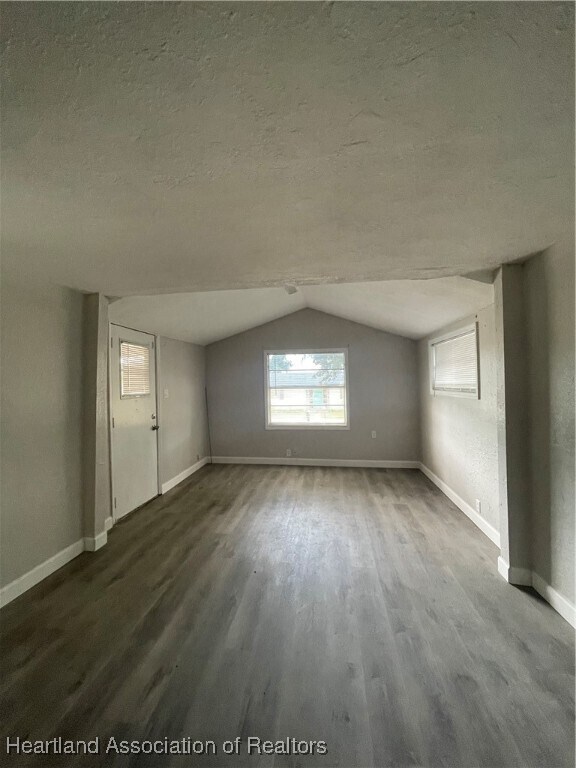 Foto del edificio - 734 N Franklin St