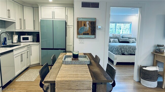 Foto del edificio - 780 10th Ave S