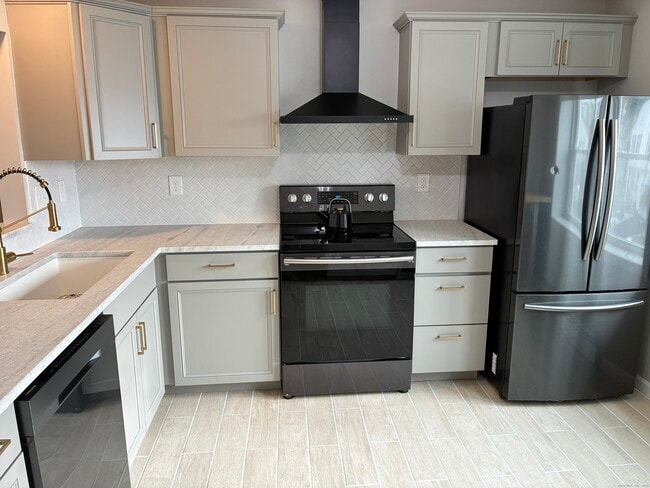 Foto del edificio - 14 Kowal Ct