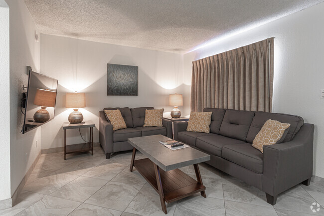 1BR, 1BA - Furnished 1 - 650 SF - Scottsdale Park Suites