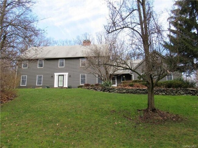 Building Photo - 715 NY-32