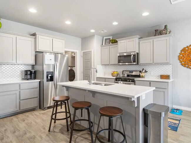 Foto del edificio - 8309 NW 137th St