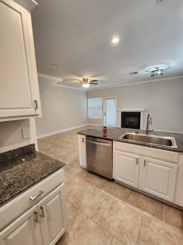 Foto del edificio - 4706 Pontchartrain Dr