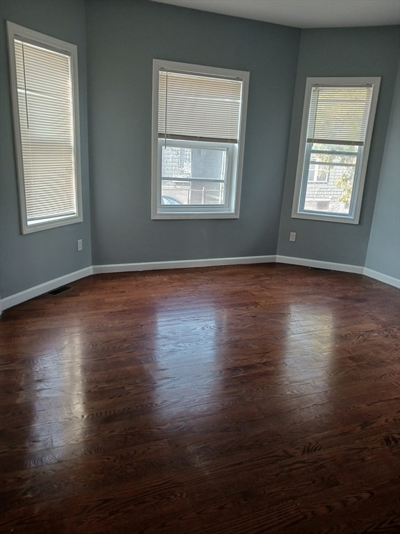 Building Photo - 202 Hope St