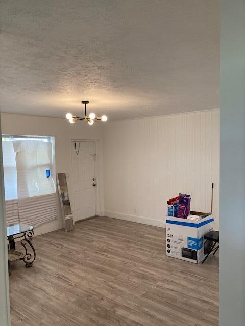 Foto del edificio - 341 SW 15th St