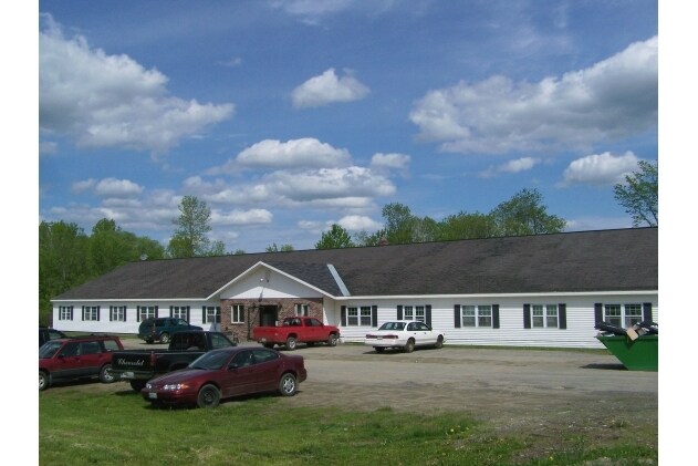 Primary Photo - Baker Street Apartments