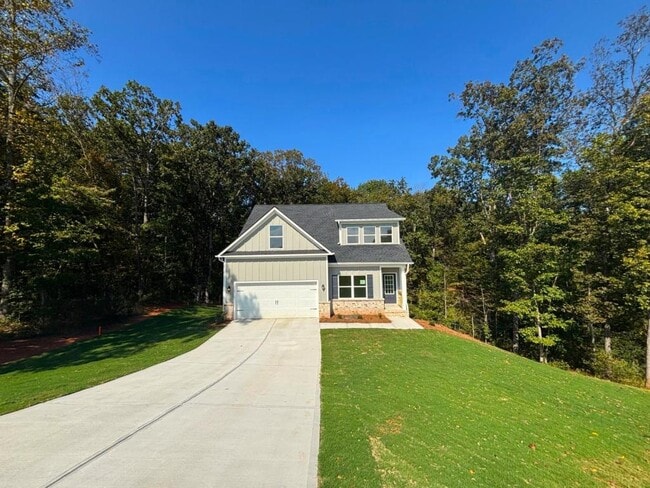 Building Photo - 4421 Whitetail Path Cove