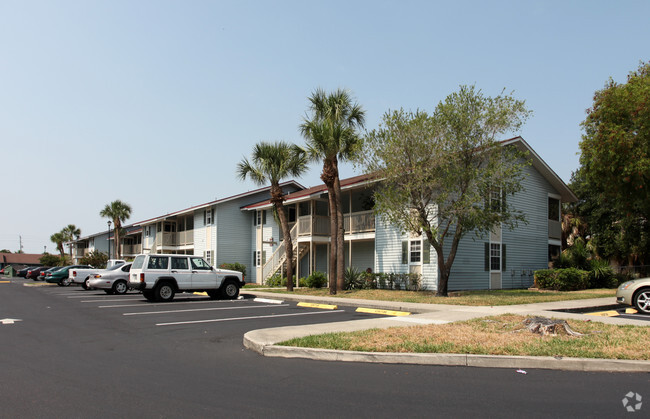 Building Photo - Mallards Landing Apartments