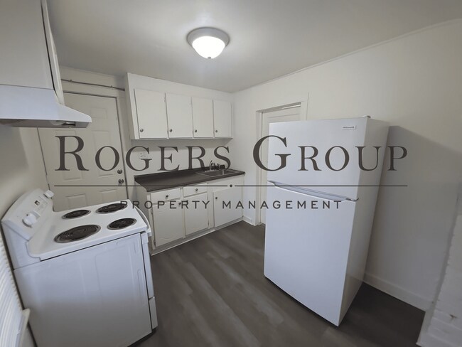 Building Photo - 625 Breckenridge St