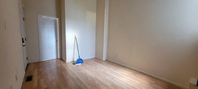 Foto del edificio - 1540 N 18th St