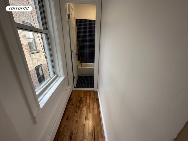 Building Photo - 419A Classon Ave