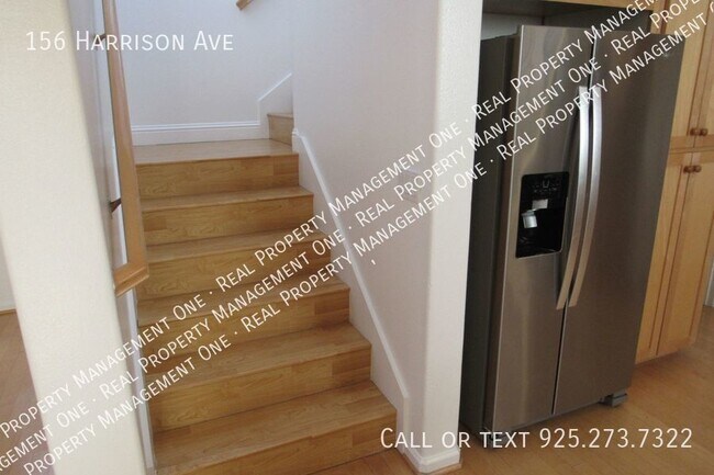 Foto del edificio - 156 Harrison Ave