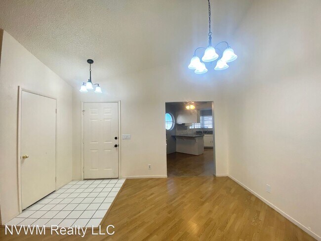 Foto del edificio - 3 br, 2 bath House - 421 Clifton Heights Dr