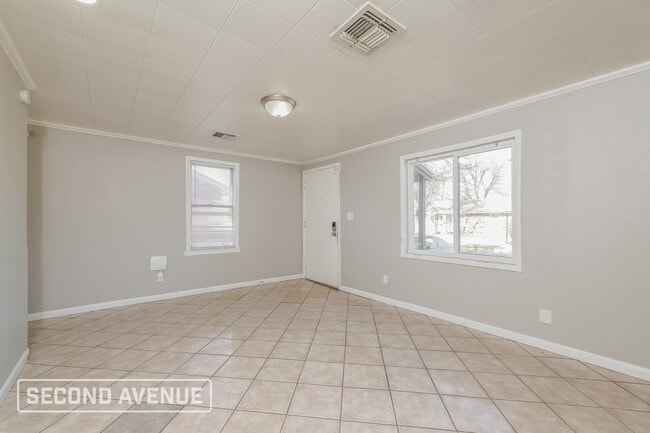 Building Photo - 3100 SW 45th St