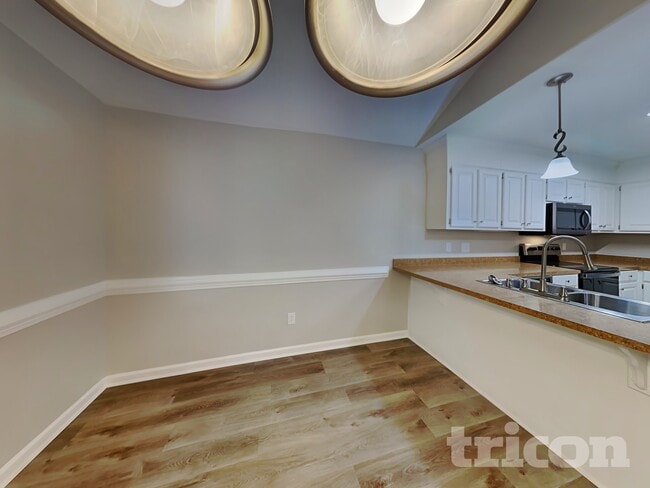Foto del edificio - 89 Smokewood Dr