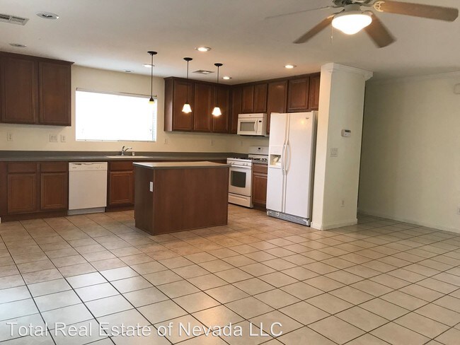 Building Photo - 3 br, 2.5 bath House - 6262 Chuparosa Ct