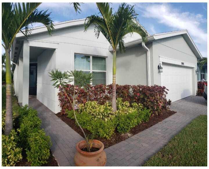 Primary Photo - 11885 SW Lyra Dr
