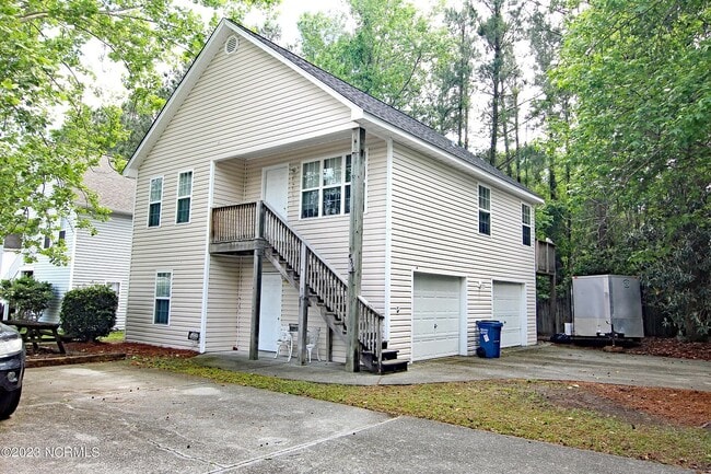Building Photo - 4316 McClelland Dr
