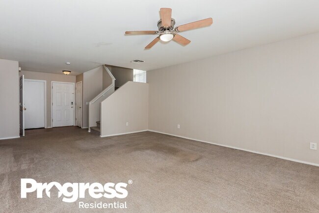 Building Photo - 1519 E Stirrup Ln