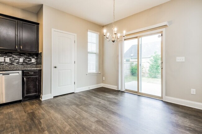 Foto del edificio - 88 Outwater Ridge Dr