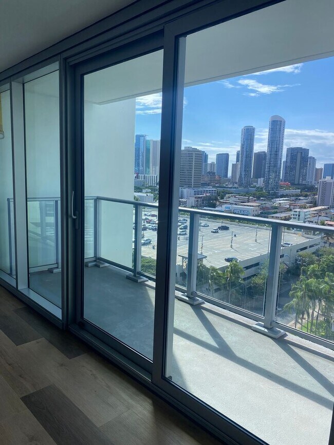 Foto del edificio - The Park Of Keeaumoku- Newly open condo, S...