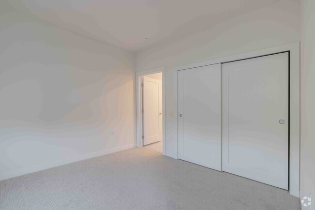 2BR, 2BA - 1090SF - Theater Terrace Apartments