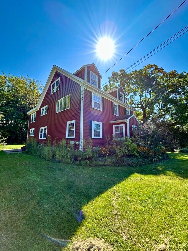 Primary Photo - 2205 Washington St