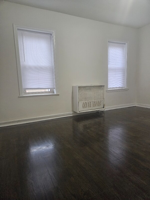 Foto del edificio - 123 N Walnut St