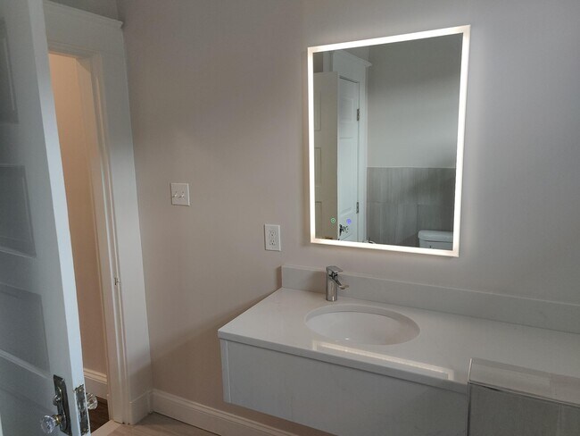 Bathroom 1 - 3405 Callaway Ave