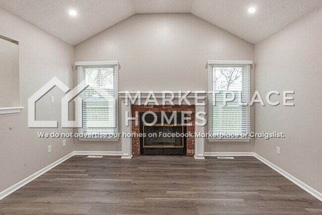 Building Photo - 3318 NW Shannon Ct