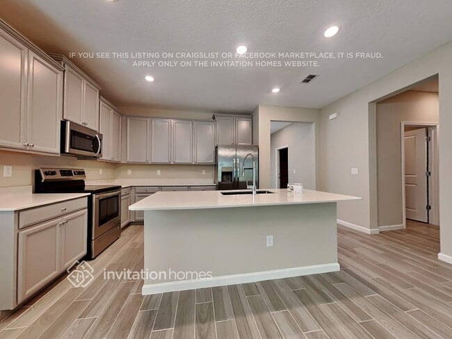 Foto del edificio - 6313 Bluff Ave