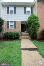 Building Photo - 5902 Langton Dr