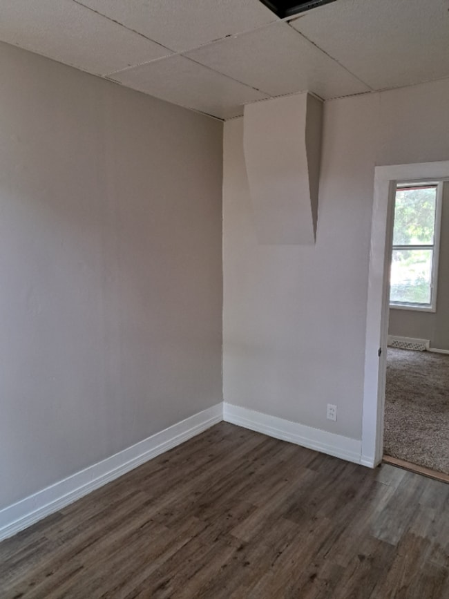 Building Photo - Greenwood Duplex