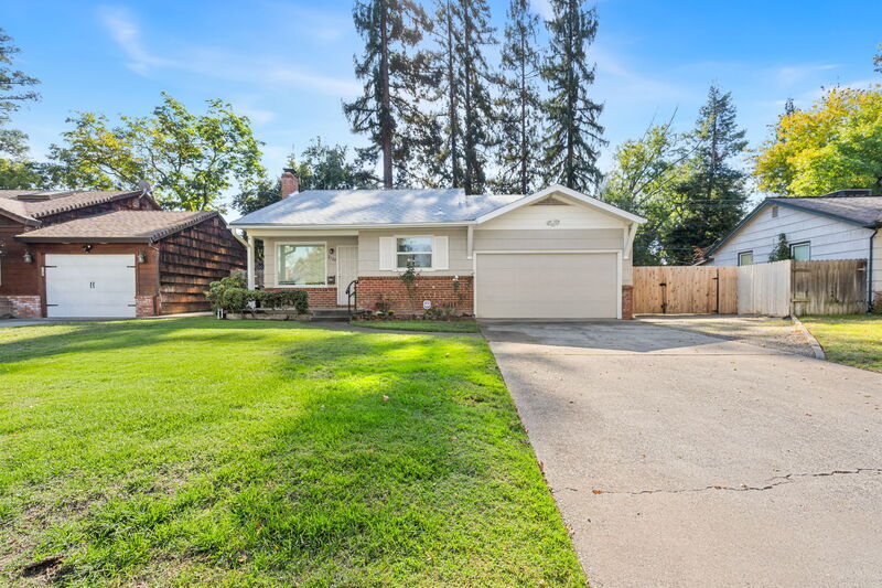 Photo - 2124 Maryal Drive