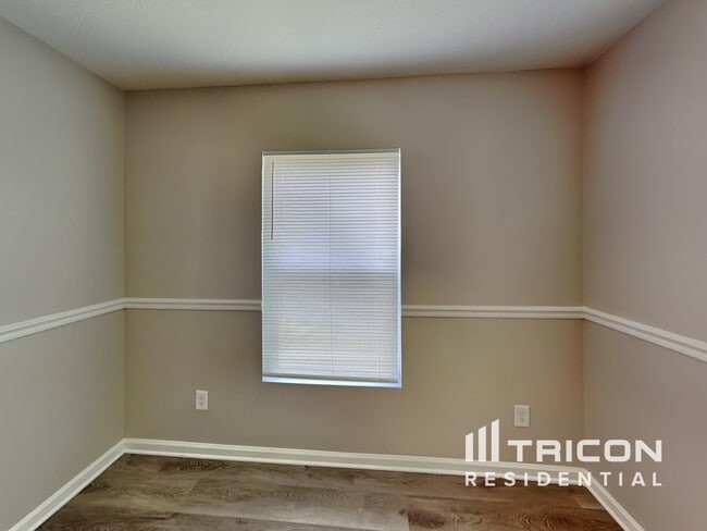 Building Photo - 1782 Red Bird Cir SE