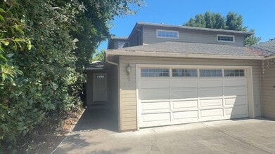 Building Photo - 801-803 Hopkins Rd