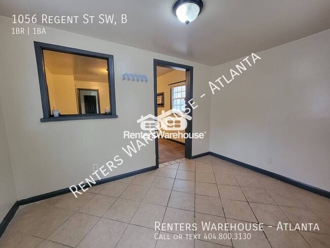 Building Photo - 1056 Regent St SW