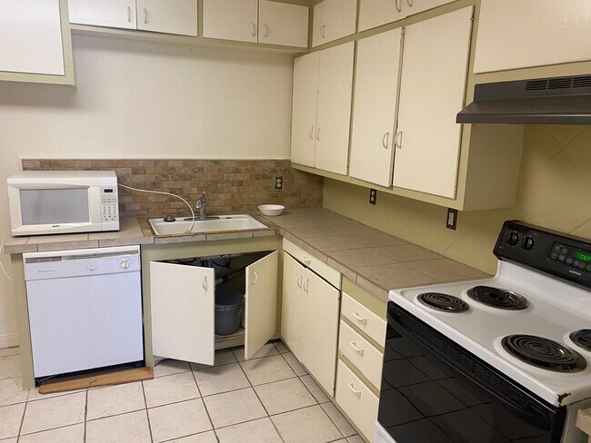 Foto del edificio - Cozy 2 Bedroom Home