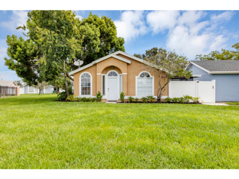 Updated &amp; Upgraded 3 Bed, 2 Bath, Comm... - Updated & Upgraded 3 Bed, 2 Bath, Comm...