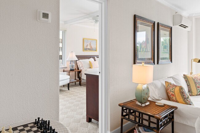 Building Photo - 455 Worth Ave