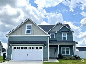 Building Photo - 2333 Charity Ln